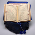 Kadife Kutulu Kur'an-ı Kerim Seti (Lacivert, Gold Süsleme)