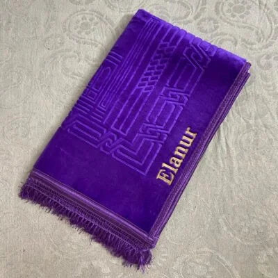 Özel İsimli Peluş Seccade (Mor)