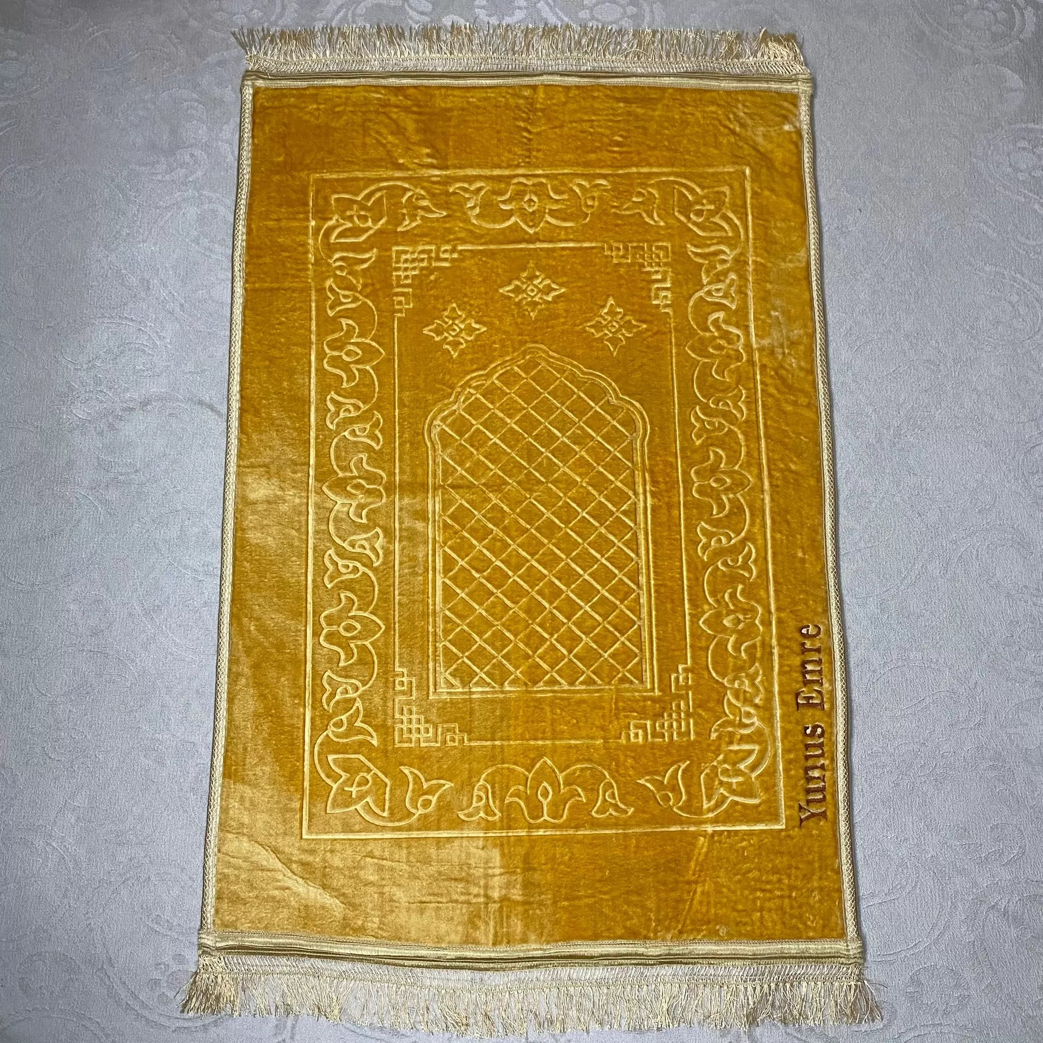 Özel İsimli Peluş Seccade (Gold)