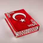 Kadife Kutulu Ay Yıldız Gümüş Süsleme Elif Vavlı Kur’an-ı Kerim