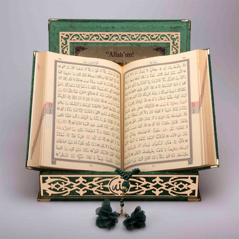 Kadife Kutulu Yeşil Gold Süsleme Kur'an-ı Kerim